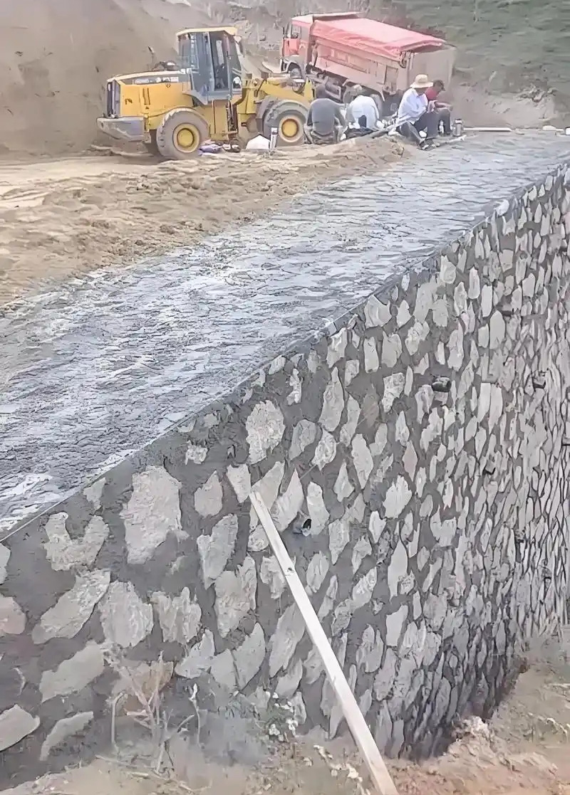 青岛即墨边坡加固